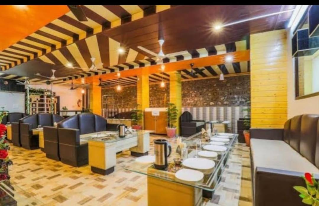 Hotel 7 Heavens Mussoorie Eksteriør billede